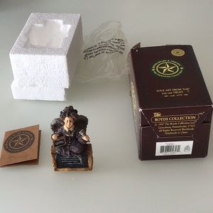 BOYDS BEAR AND FRIENDS FOLKSTONE COLLECTION